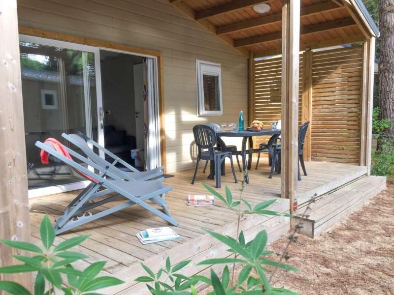 Camping Le Suroit Le Bois-Plage-en-Ré Exterior foto